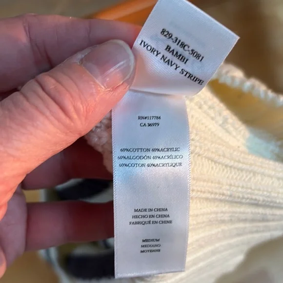 Rails Bambi Cream and Navy Sweater Top medium - Picture 11 of 13